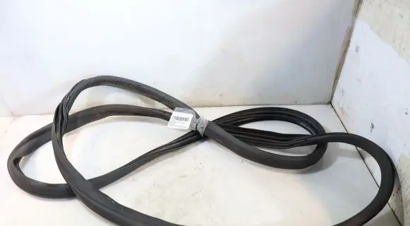 Ford Transit Courier Rubber seal front door (on door) 