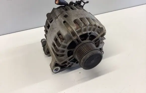 Ford C-MAX II Generator/alternator AV6N10300GC