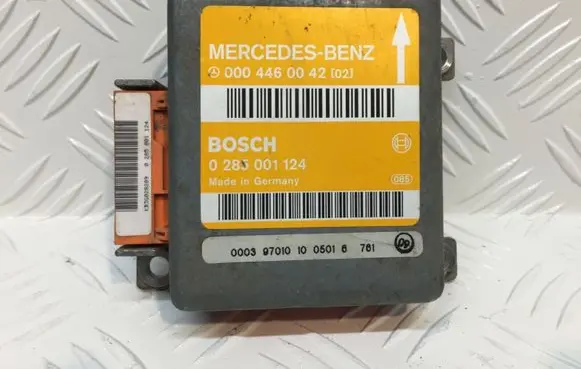 Mercedes-Benz Sprinter W901 W902 W903 W904 Airbag control unit/module 0004460042 0285001124
