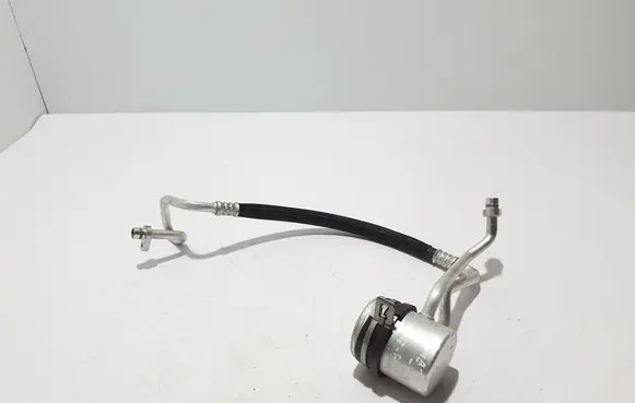 Renault Megane E-Tech Air conditioning (A/C) pipe/hose 924905MZ1A