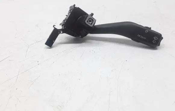 Volkswagen Golf Plus Wiper control stalk 1K0953519