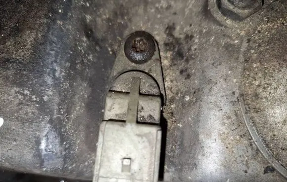 Camshaft position sensor