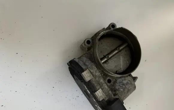 Mercedes-Benz S W221 Engine shut-off valve A2751410625