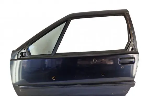 Door (2 Door Coupe)