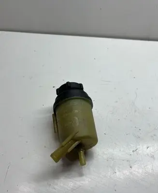 Ford Mondeo MK IV Power steering fluid tank/reservoir 6G913R700