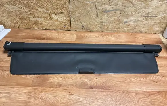 Opel Insignia A Parcel shelf load cover 