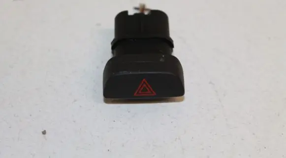 Ford Focus Hazard light switch 4M5T13A350AC