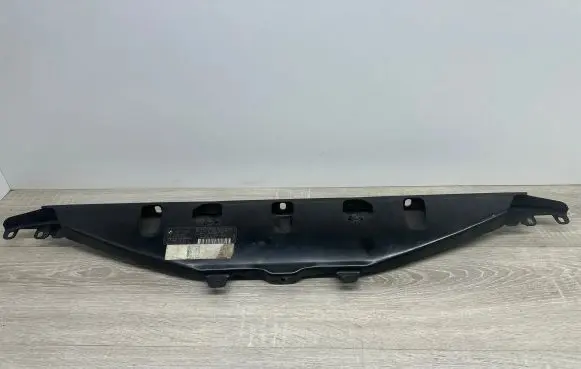 Top upper radiator support slam panel