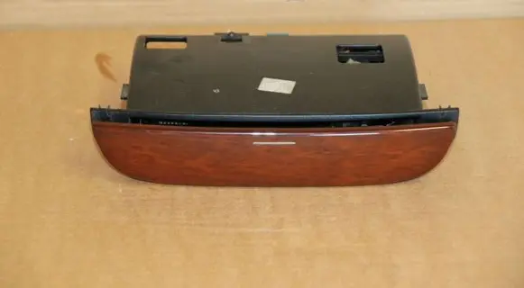 Ashtray (front)