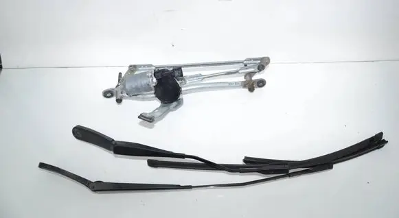 BMW X1 F48 F49 Front wiper linkage and motor 7350657 7360506 7360515