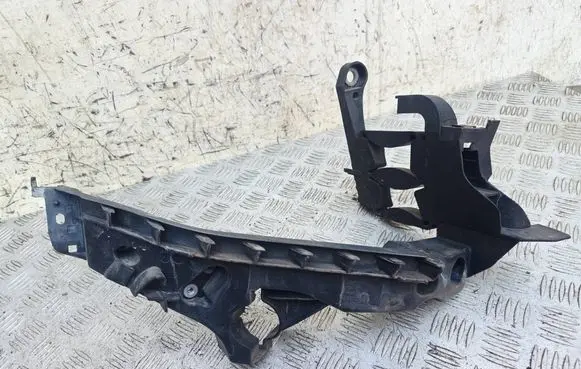Audi A4 S4 B8 8K Headlight/headlamp mounting bracket 8K0805608A