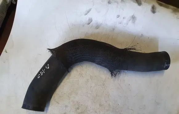 Mazda 5 Intercooler hose/pipe NOCODE