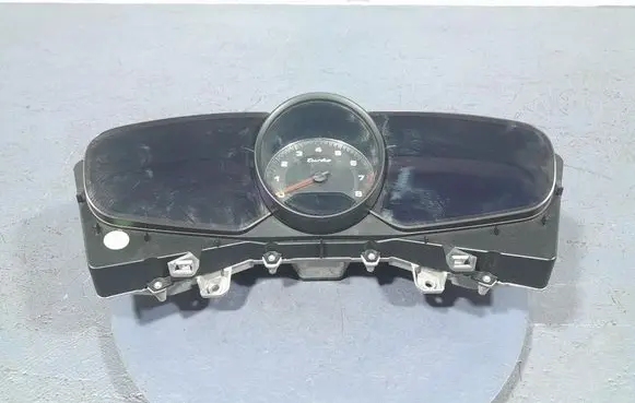 Porsche Cayenne (9PA) Speedometer (instrument cluster) 9Y0920947