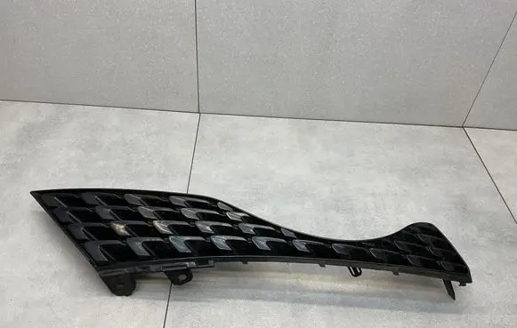 Nissan Juke I F15 Front bumper upper radiator grill 62074BV80A