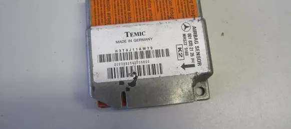 Mercedes-Benz E W210 Airbag control unit/module 0018202126