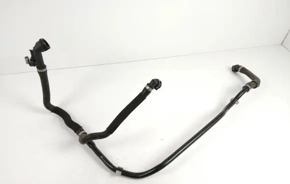 Mercedes-Benz GLC X253 C253 Engine coolant pipe/hose A2135019801
