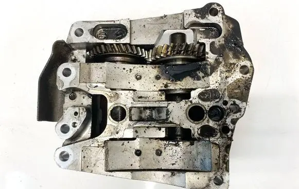 Toyota Corolla Verso AR10 Oil pump 