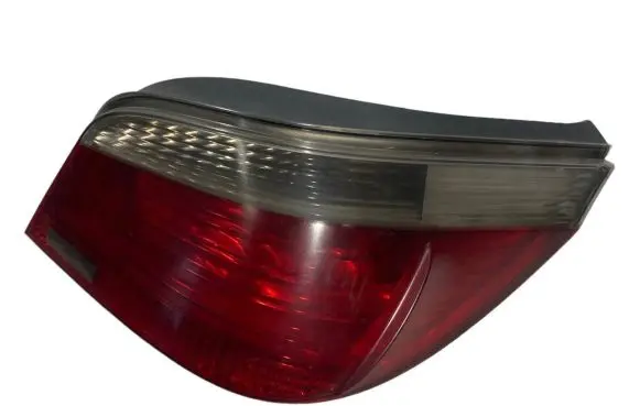 BMW 5 E60 E61 Rear/tail lights 6910768