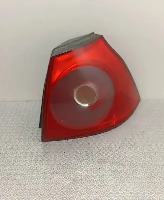 Volkswagen Golf V Rear/tail lights 89031830