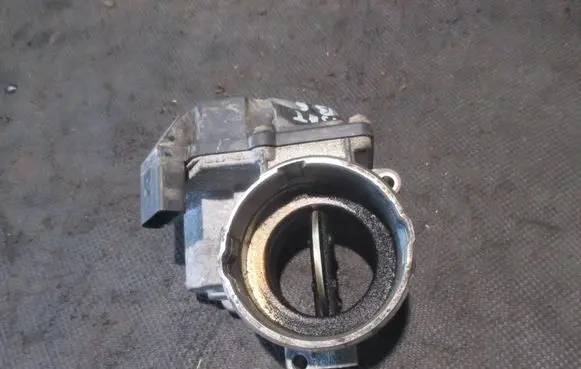 Volkswagen PASSAT B6 Throttle valve 03G128063G A2C53249824 2501071847