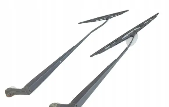 Toyota Yaris Windshield/front glass wiper blade 