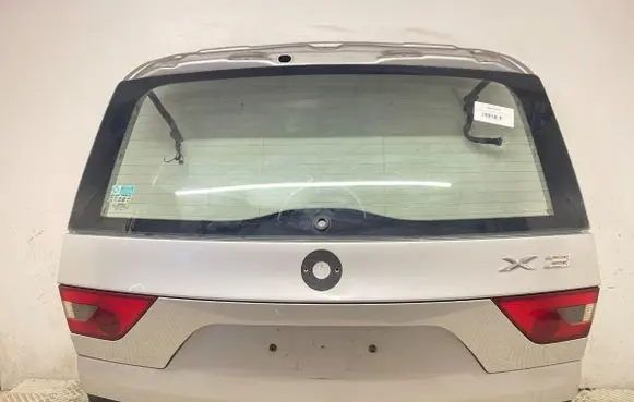 BMW X3 E83 Tailgate/trunk/boot lid 