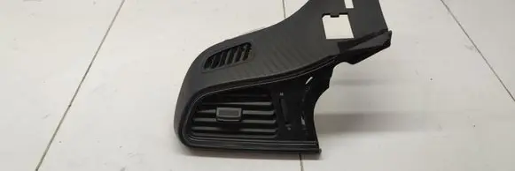 Renault Kadjar Dashboard side air vent grill/cover trim 00189079