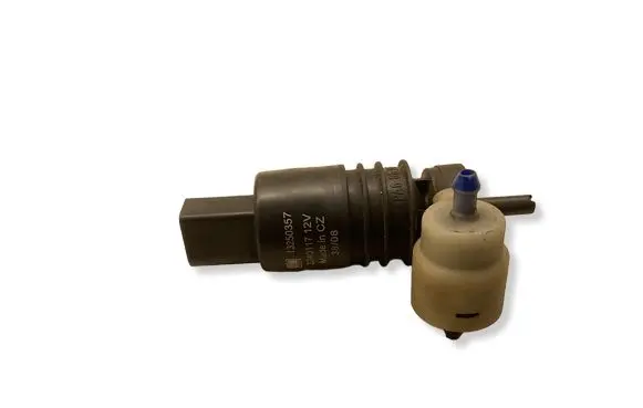 Opel Insignia A Windscreen/windshield washer pump 13250357 3240117