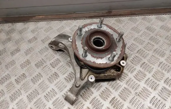Chrysler Pacifica Front wheel hub 68189018AB