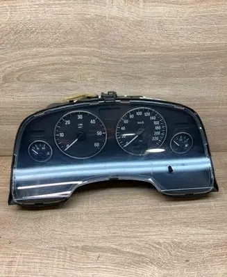 Opel Zafira A Speedometer (instrument cluster) 24461768