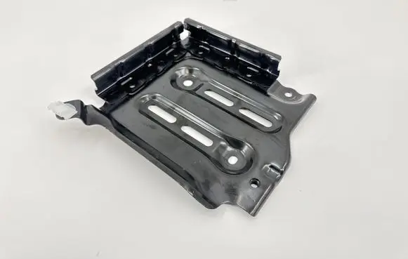 Toyota Yaris XP210 Battery tray