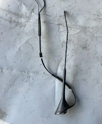 Toyota Prius (NHW20) Radio antenna 