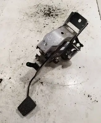 Clutch pedal