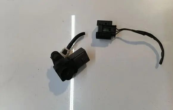 BMW 1 E81 E87 Vacuum valve 7566784