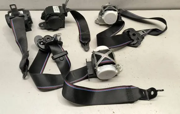 BMW M2 F87 Set of seat belts 34097872 34097873 8092862