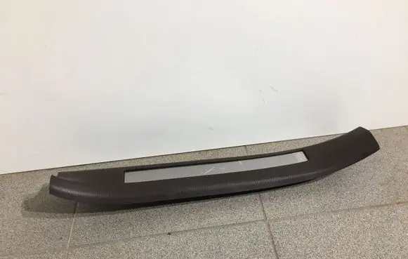 Lexus RX 450H Rear sill trim cover 6794048090
