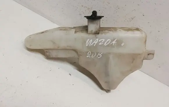 Mazda 6 Coolant expansion tank/reservoir 