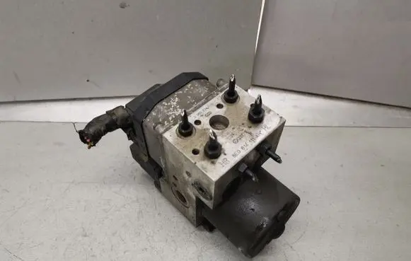 Audi A6 S6 C5 4B ABS Pump 0273004358 0265220525 8E0614111AH