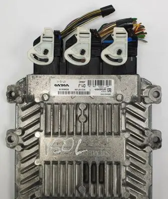 Volvo V50 Engine control unit/module ECU 31211071AA