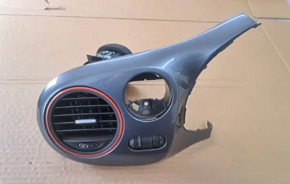 Volkswagen Beetle A5 Dashboard side air vent grill/cover trim 5C1858365