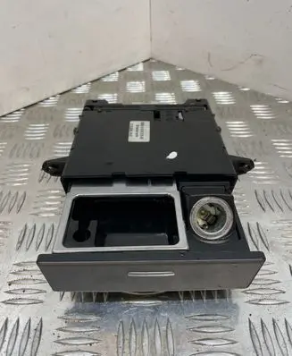 BMW 5 E60 E61 Ashtray (front) 6976376 6976375 22167210
