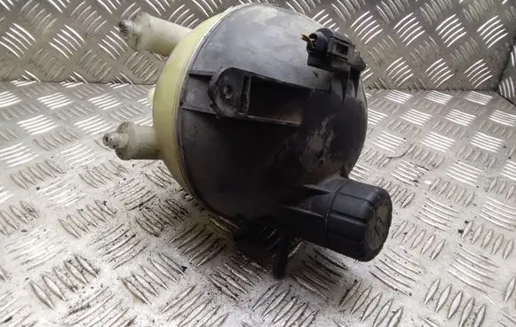 Mercedes-Benz B W245 Coolant expansion tank/reservoir 1695000149