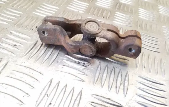 Toyota Yaris Steering column universal joint