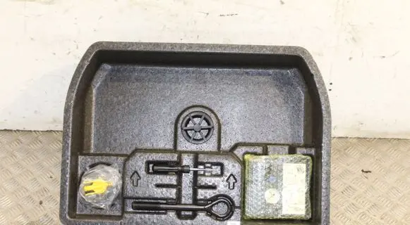 KIA Niro Tool box 09149-G5910