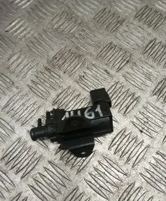Toyota Avensis T250 Turbo solenoid valve 2581927050