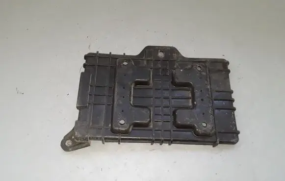 Hyundai Santa Fe Battery tray 371502B100