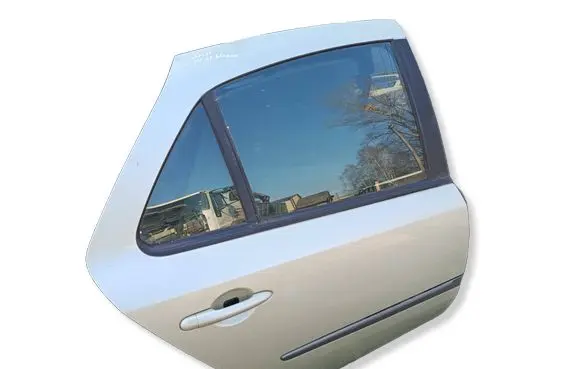 Renault Laguna II Rear door 