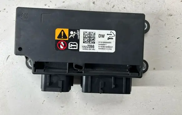 Buick Encore I Airbag control unit/module 13522066 544930977 8110100000000X