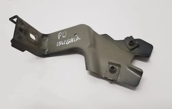 Opel Insignia A Fender mounting bracket