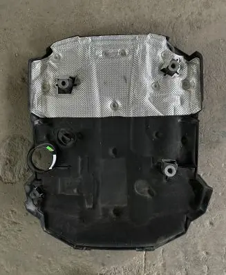 Audi A8 S8 D5 Engine cover (trim)